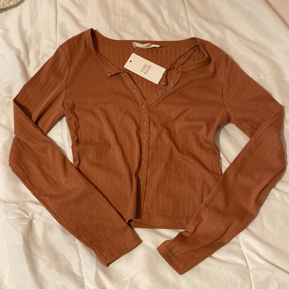 Pink rose long sleeve crop top size S